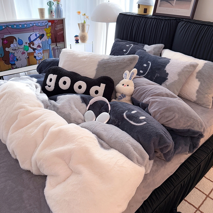 91家纺网 家纺一手货源 找家纺 HL原创 2025新款兔毛绒四件套 墨蓝