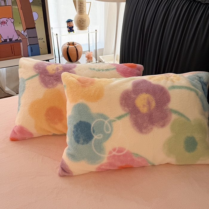 91家纺网 家纺一手货源 找家纺 HL原创 2025新款兔毛绒四件套 五彩缤纷