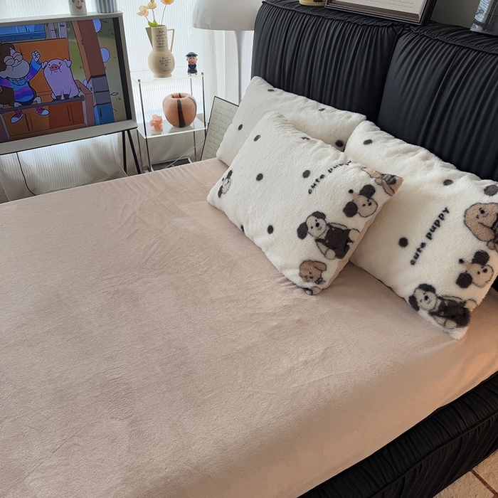 91家纺网 家纺一手货源 找家纺 HL原创 2025新款兔毛绒四件套 小萌物