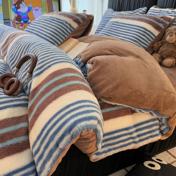 91家纺网 家纺一手货源 找家纺 HL原创 2025新款兔毛绒四件套 英伦风