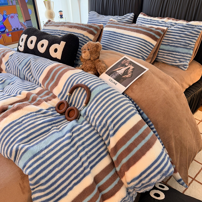 91家纺网 家纺一手货源 找家纺 HL原创 2025新款兔毛绒四件套 英伦风