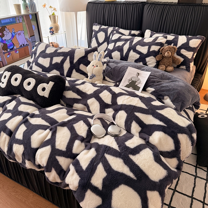 91家纺网 家纺一手货源 找家纺 HL原创 2025新款兔毛绒四件套 自由-黑