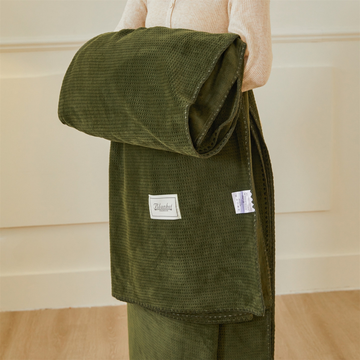 91家纺网 家纺一手货源 找家纺 （总）雯豆家纺 2025新品华夫格毛毯盖毯双层加厚办公室披肩毯子