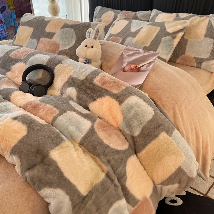 91家纺网 家纺一手货源 找家纺 HL原创 2025新款兔毛绒四件套 魔方