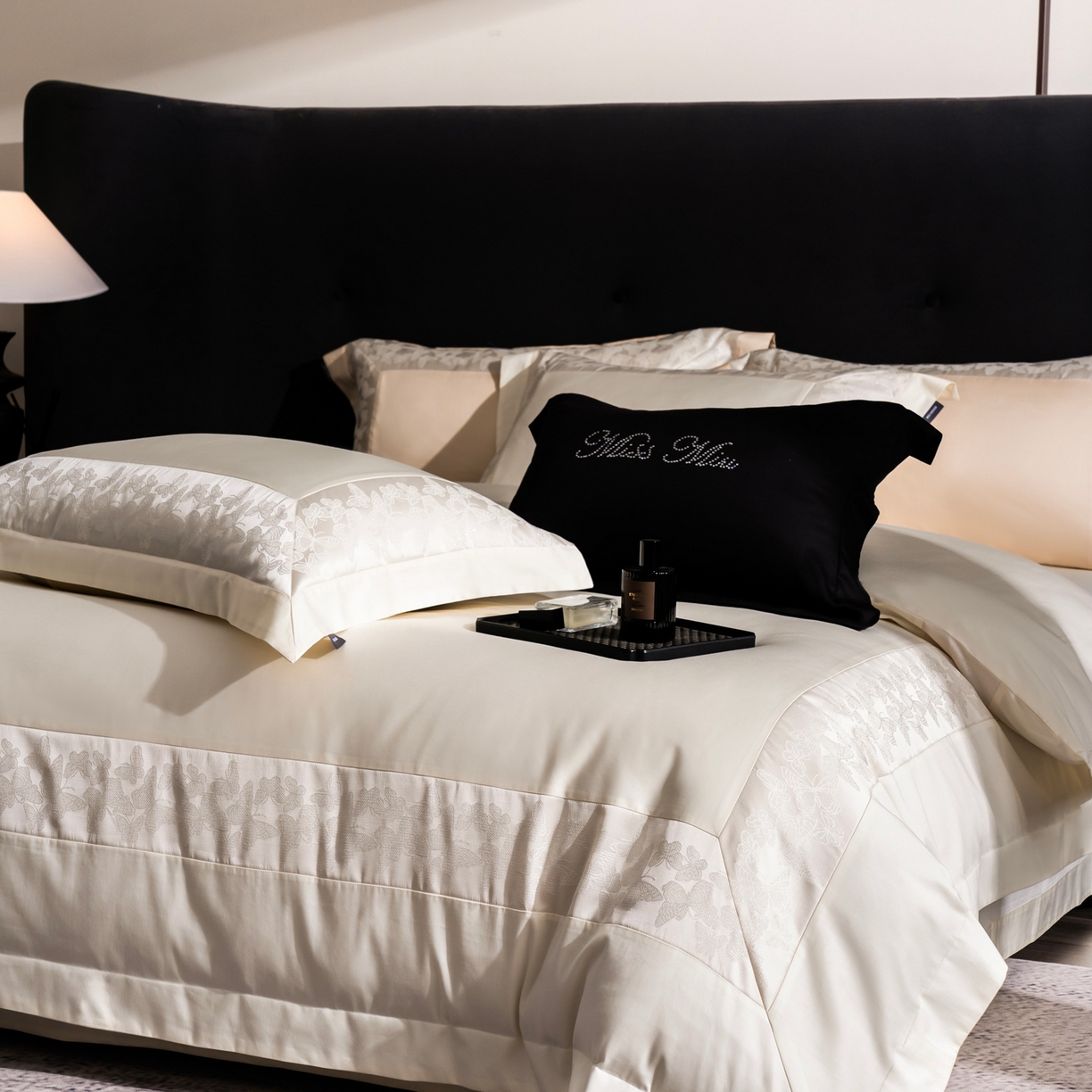 91家纺网 家纺一手货源 找家纺 MIU缪家居 2025新款100支全棉四件套-卡缦【控价368】 卡缦-米白