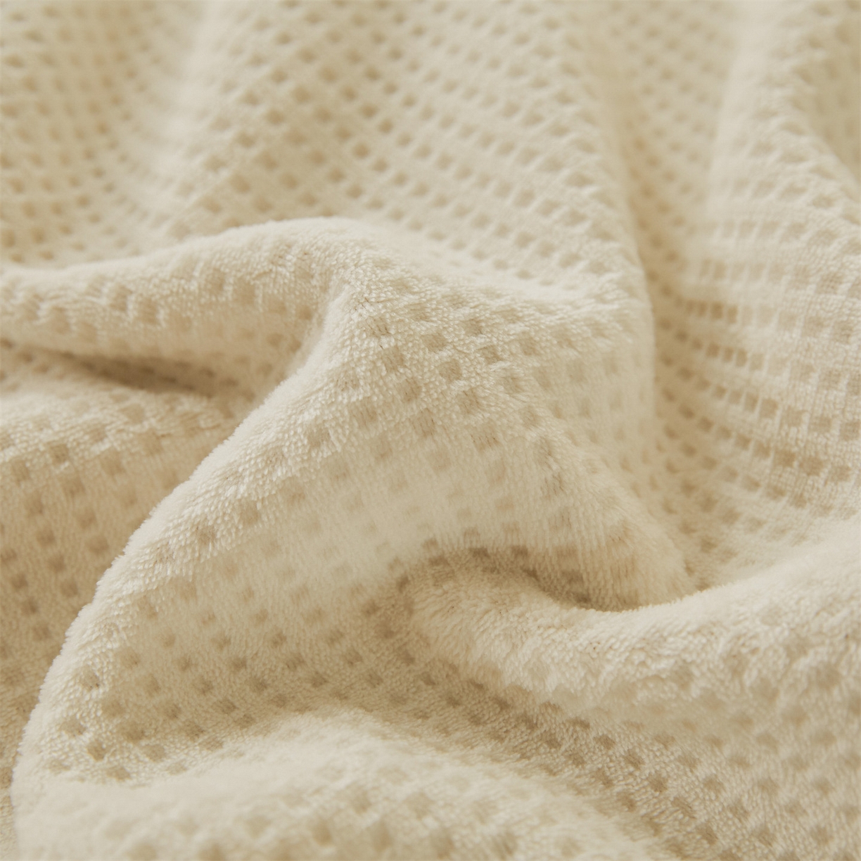 91家纺网 家纺一手货源 找家纺 （总）雯豆家纺 2025新品华夫格毛毯盖毯双层加厚办公室披肩毯子