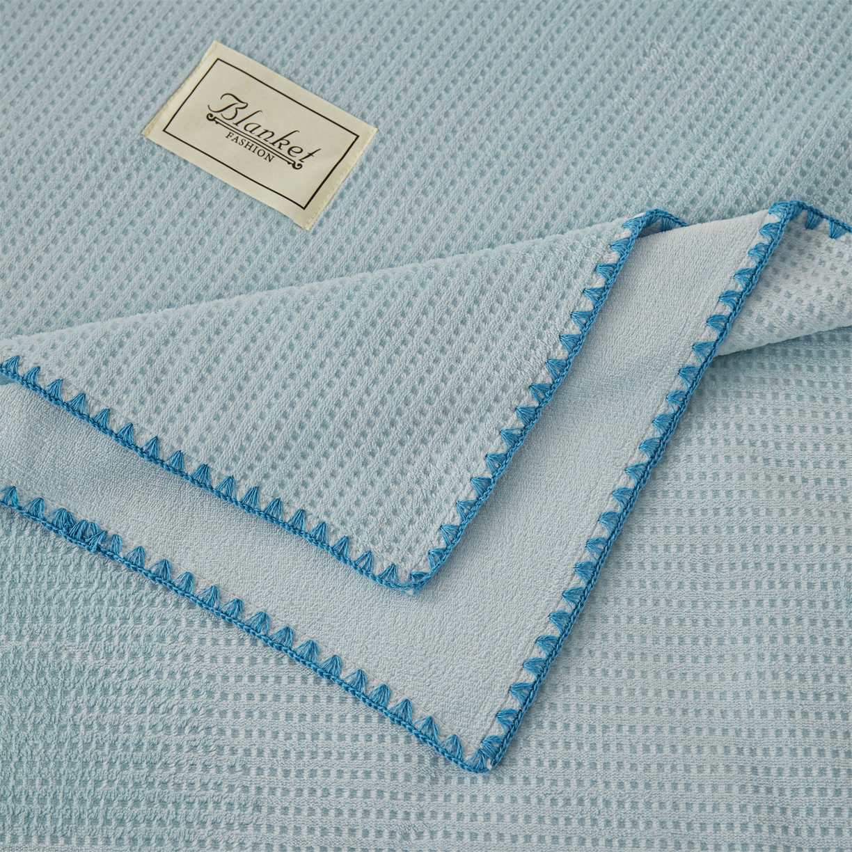 91家纺网 家纺一手货源 找家纺 雯豆家纺 2025新品华夫格毛毯盖毯双层加厚办公室披肩毯子 自由风-淡水蓝