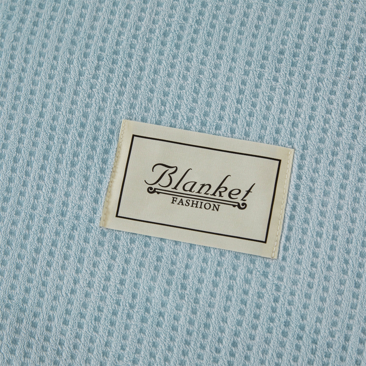 91家纺网 家纺一手货源 找家纺 雯豆家纺 2025新品华夫格毛毯盖毯双层加厚办公室披肩毯子 自由风-淡水蓝