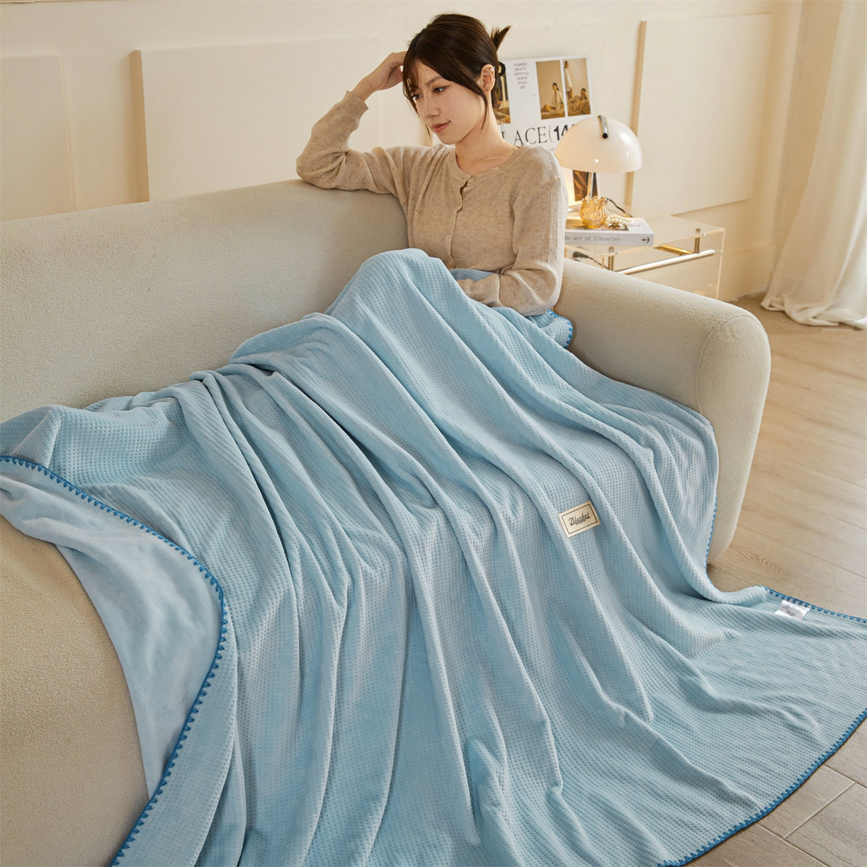91家纺网 家纺一手货源 找家纺 雯豆家纺 2025新品华夫格毛毯盖毯双层加厚办公室披肩毯子 自由风-淡水蓝