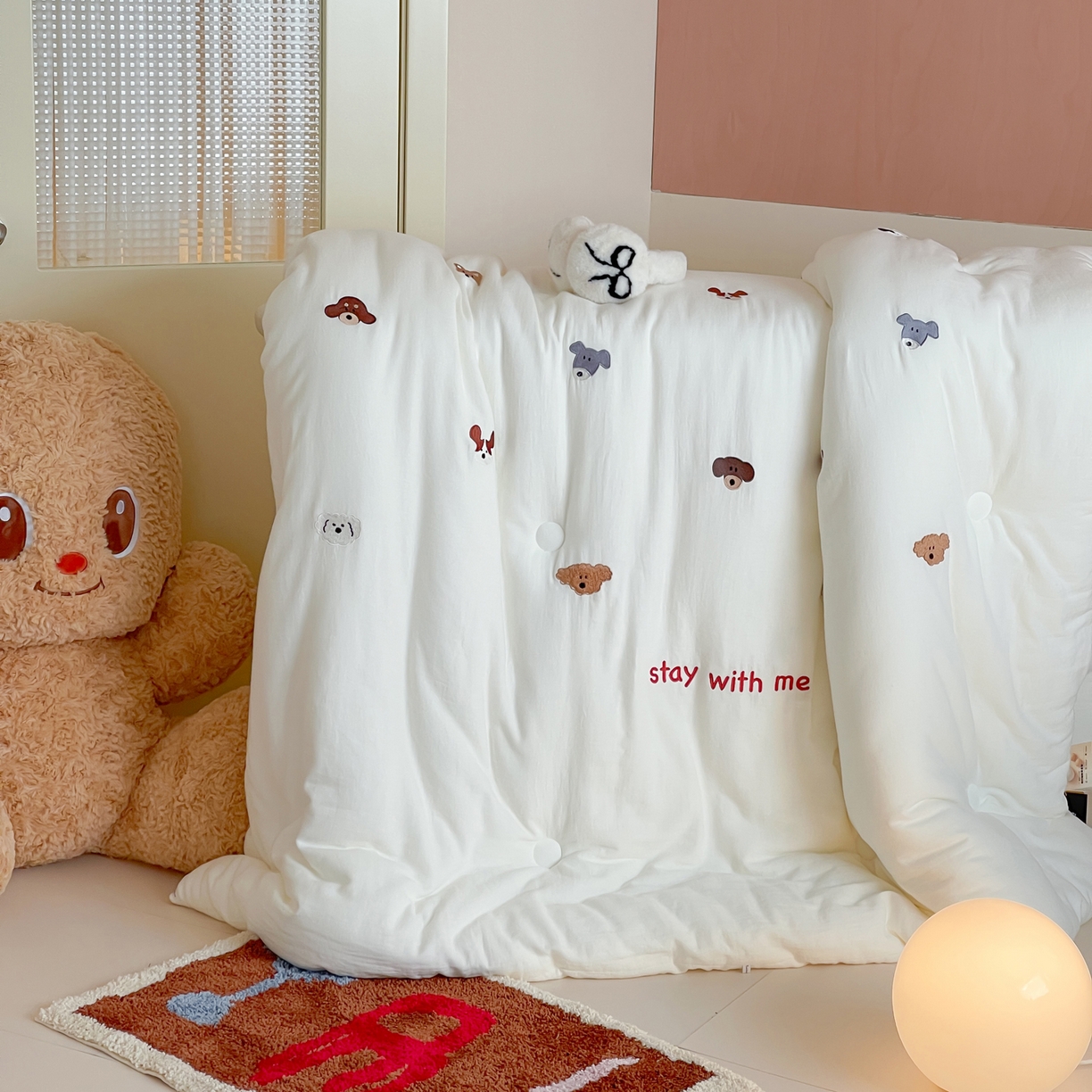 91家纺网 家纺一手货源 找家纺 一加一 2025新款全棉双层皱皱纱刺绣蚕丝大豆抗菌被子被芯 汪星人