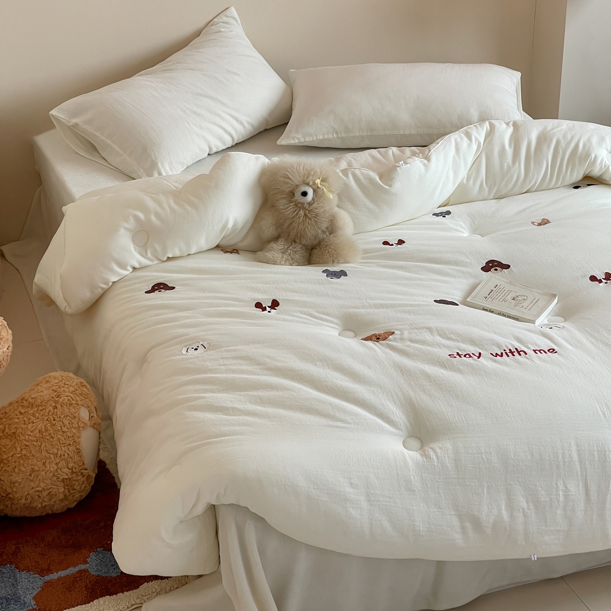 91家纺网 家纺一手货源 找家纺 一加一 2025新款全棉双层皱皱纱刺绣蚕丝大豆抗菌被子被芯 汪星人