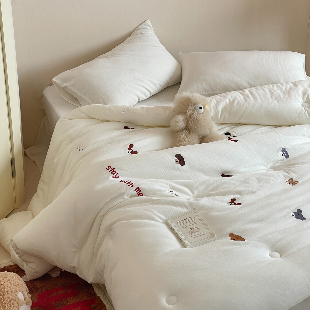 91家纺网 家纺一手货源 找家纺 一加一 2025新款全棉双层皱皱纱刺绣蚕丝大豆抗菌被子被芯 汪星人