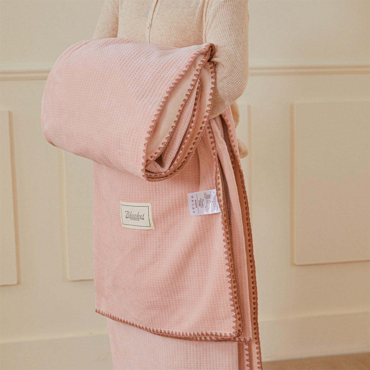 雯豆家纺 2025新品华夫格毛毯盖毯双层加厚办公室披肩毯子 自由风-密合粉