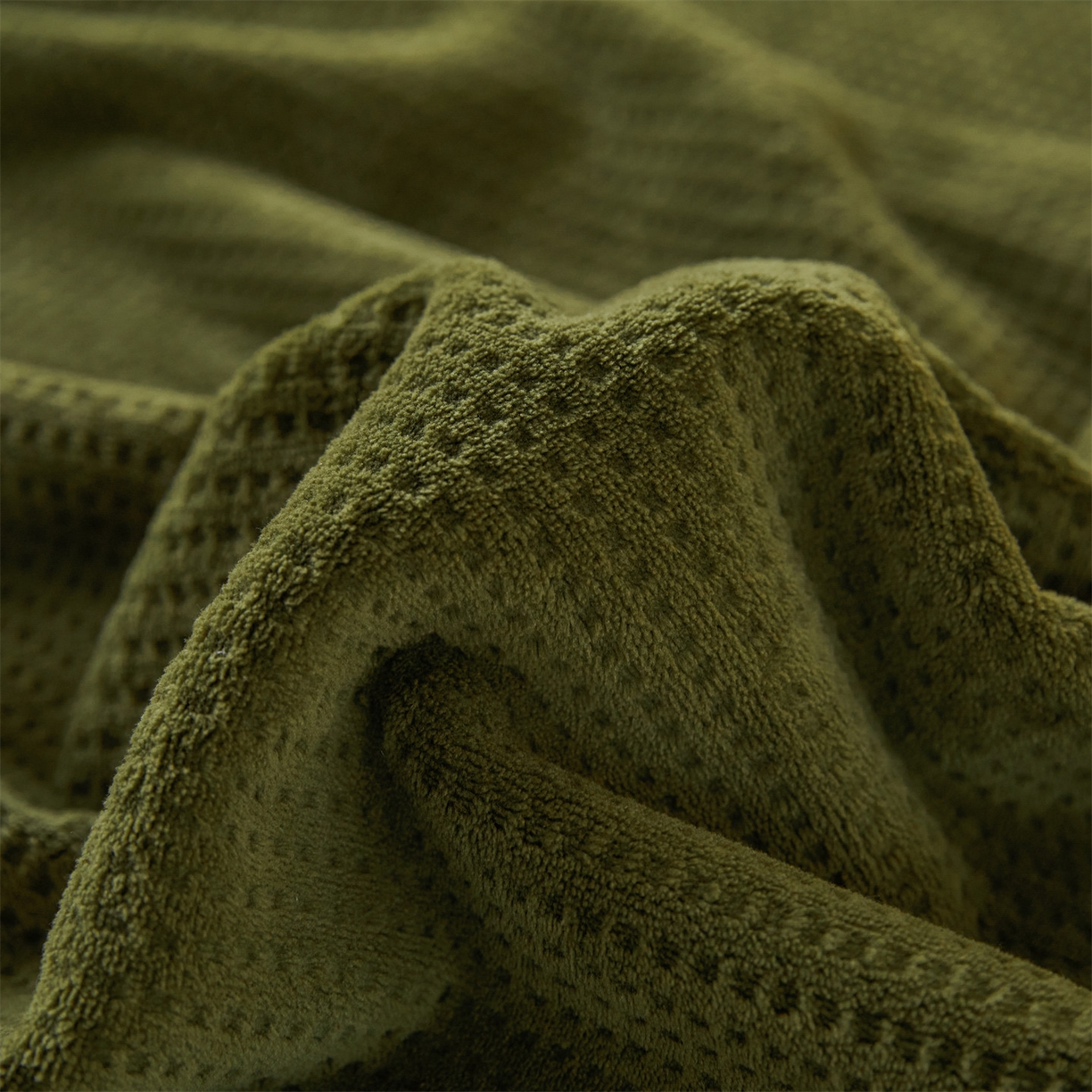 91家纺网 家纺一手货源 找家纺 雯豆家纺 2025新品华夫格毛毯盖毯双层加厚办公室披肩毯子 自由风-墨绿