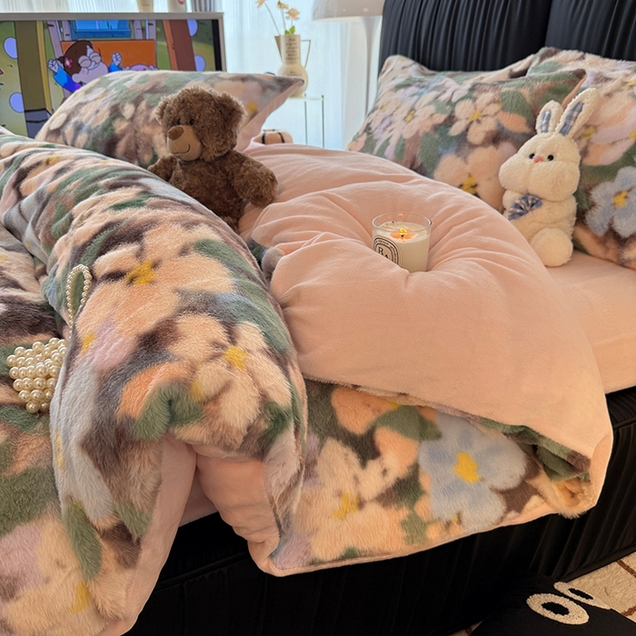 91家纺网 家纺一手货源 找家纺 HL原创 2025新款兔毛绒单品被套单件被套 繁花