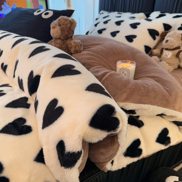 91家纺网 家纺一手货源 找家纺 HL原创 2025新款兔毛绒单品被套单件被套 焦糖爱心