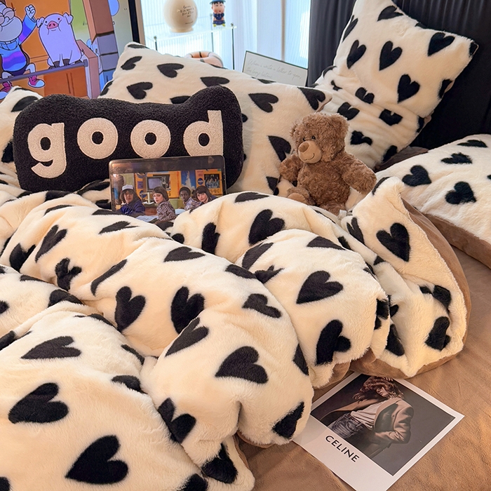 91家纺网 家纺一手货源 找家纺 HL原创 2025新款兔毛绒单品被套单件被套 焦糖爱心