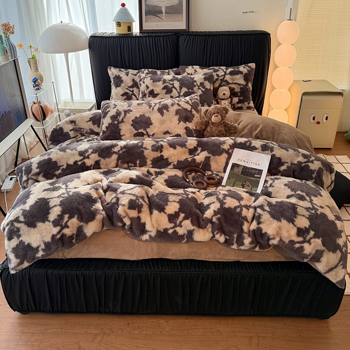 91家纺网 家纺一手货源 找家纺 HL原创 2025新款兔毛绒单品被套单件被套 洛可可