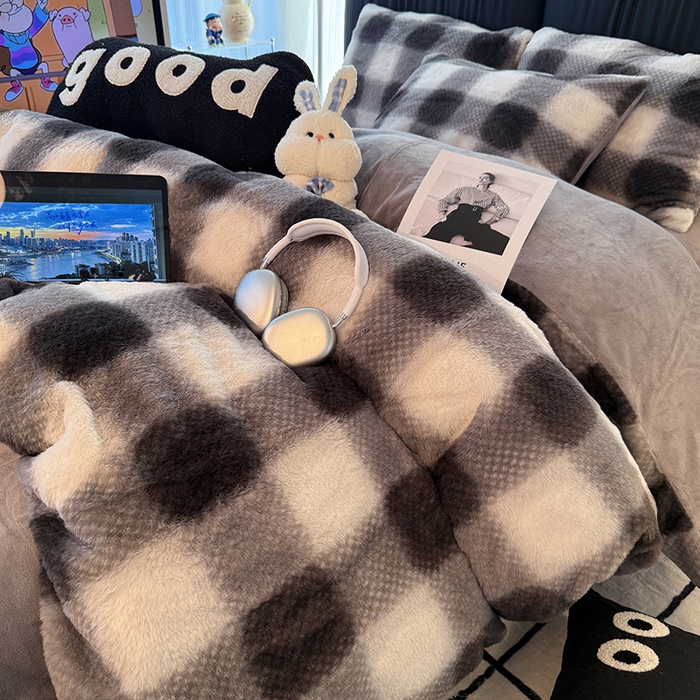 91家纺网 家纺一手货源 找家纺 HL原创 2025新款兔毛绒单品被套单件被套 绅士