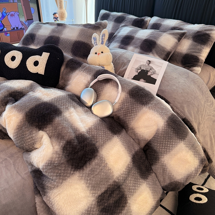 91家纺网 家纺一手货源 找家纺 HL原创 2025新款兔毛绒单品被套单件被套 绅士