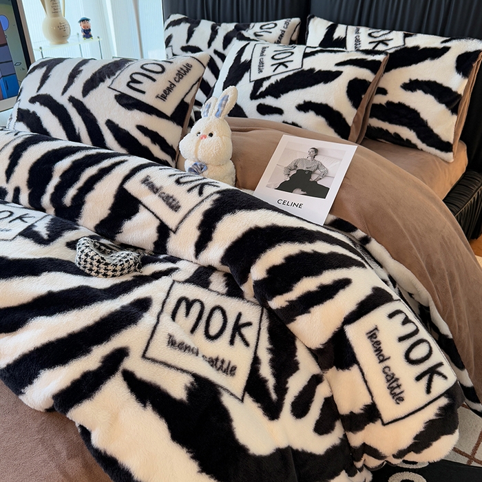 91家纺网 家纺一手货源 找家纺 HL原创 2025新款兔毛绒单品被套单件被套 时尚斑马