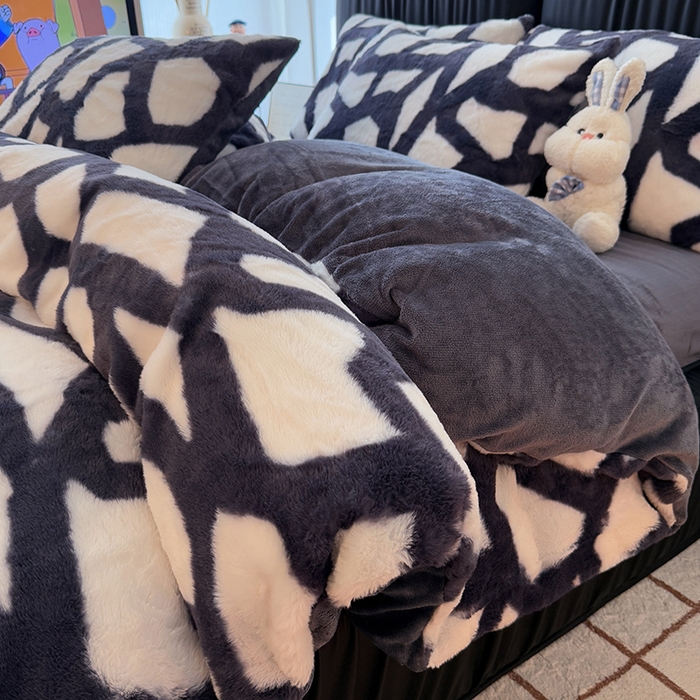 91家纺网 家纺一手货源 找家纺 HL原创 2025新款兔毛绒单品被套单件被套 自由-黑