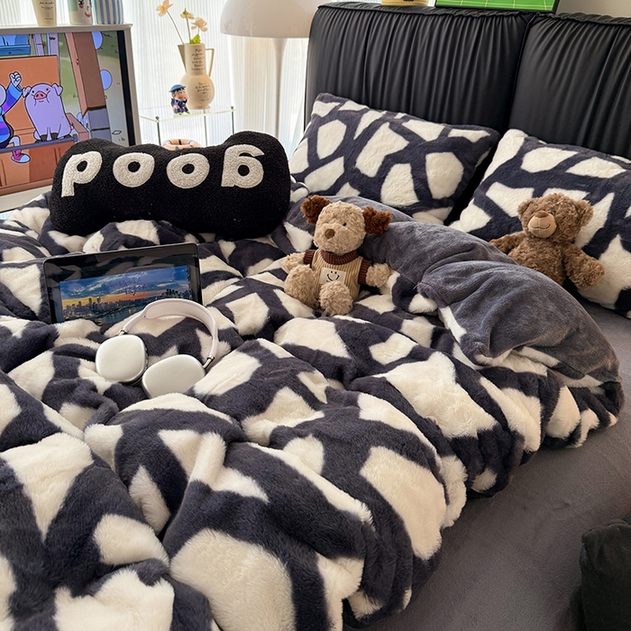 91家纺网 家纺一手货源 找家纺 HL原创 2025新款兔毛绒单品被套单件被套 自由-黑