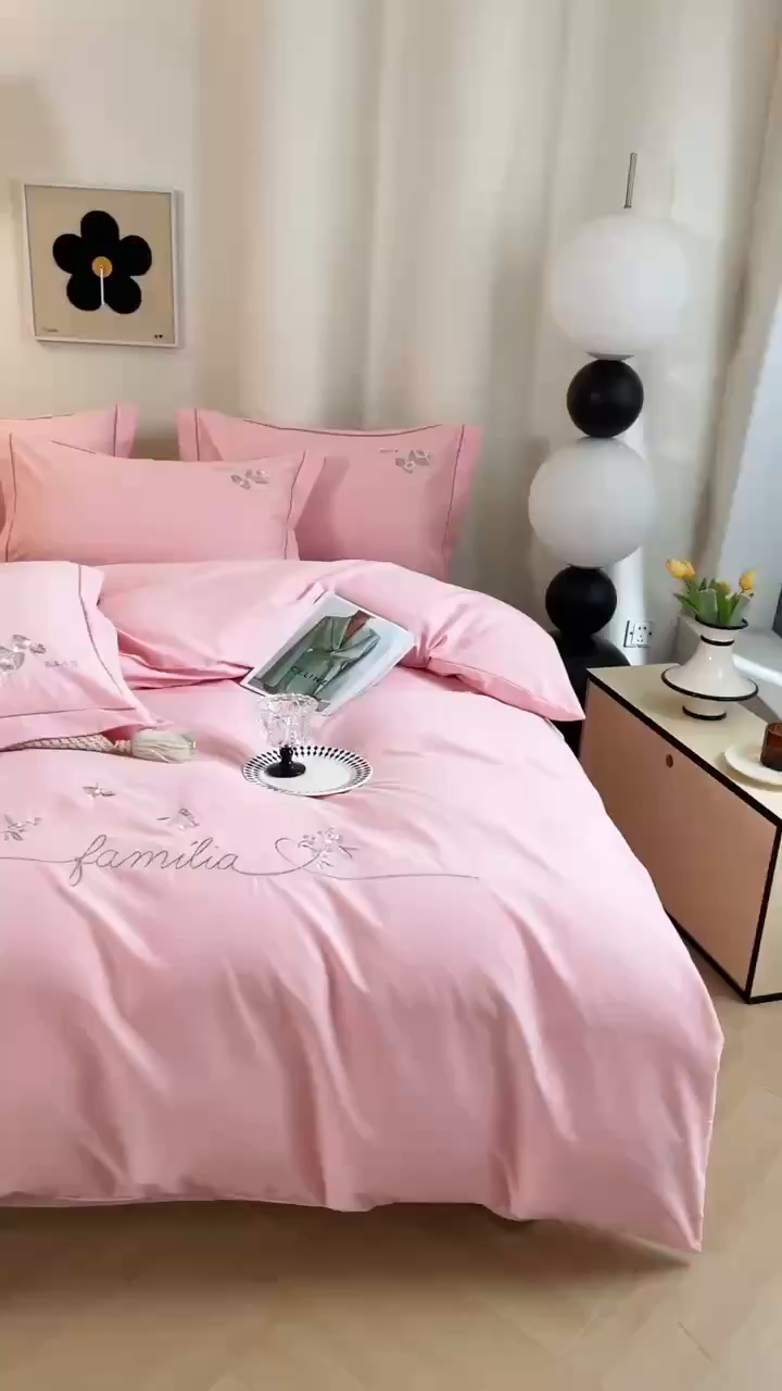 91家纺网 家纺一手货源 找家纺 （总）绒博士 2025新款全棉磨毛绣花四件套--依恋系列