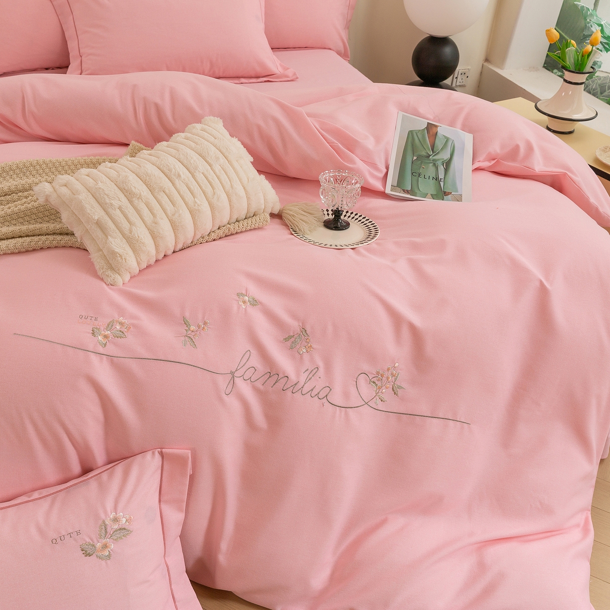 91家纺网 家纺一手货源 找家纺 （总）绒博士 2025新款全棉磨毛绣花四件套--依恋系列