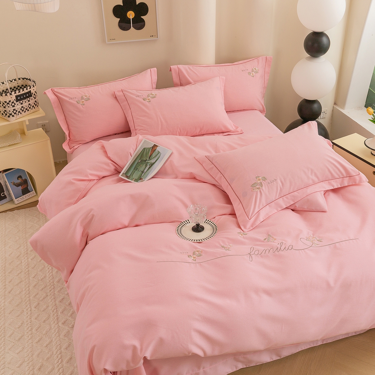 91家纺网 家纺一手货源 找家纺 绒博士 2025新款全棉磨毛绣花四件套--依恋系列 依恋-粉色