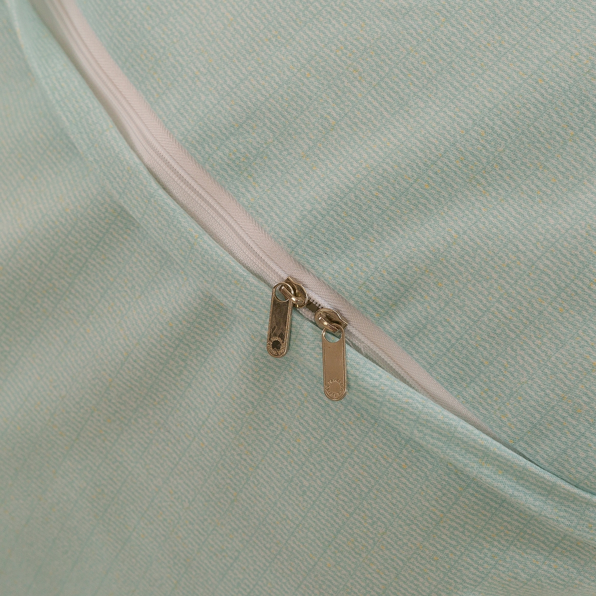 91家纺网 家纺一手货源 找家纺 （总）绒博士 2025新款全棉磨毛绣花宽边款四件套--梦恬系列