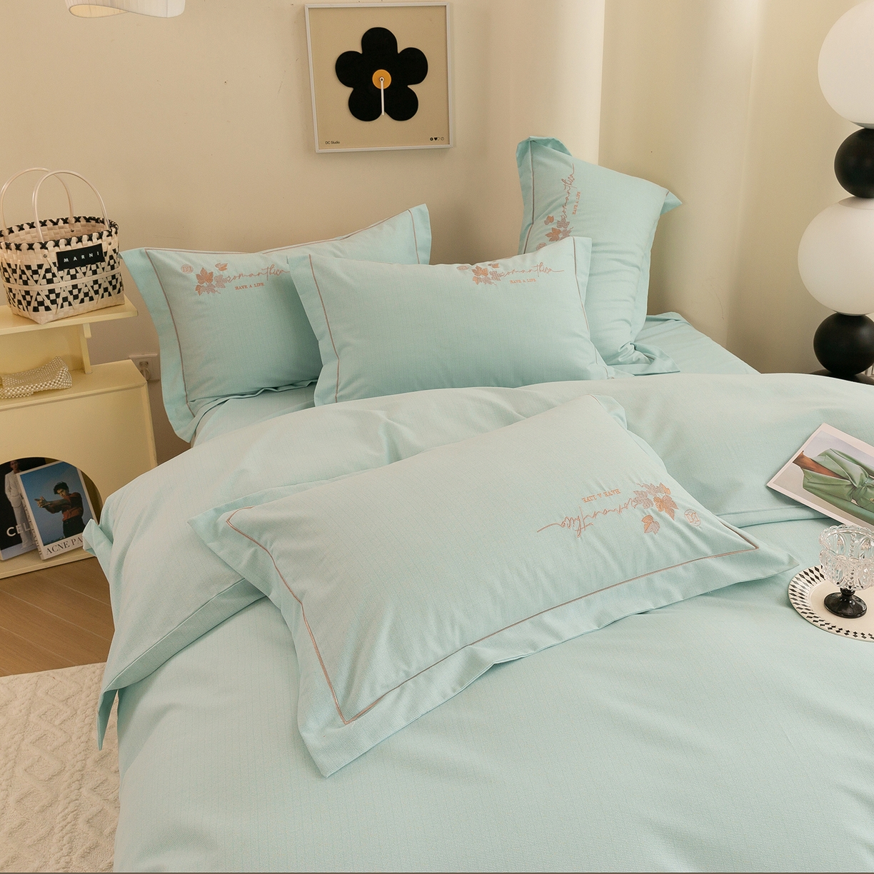 91家纺网 家纺一手货源 找家纺 绒博士 2025新款全棉磨毛绣花宽边款四件套--梦恬系列 梦恬-绿色