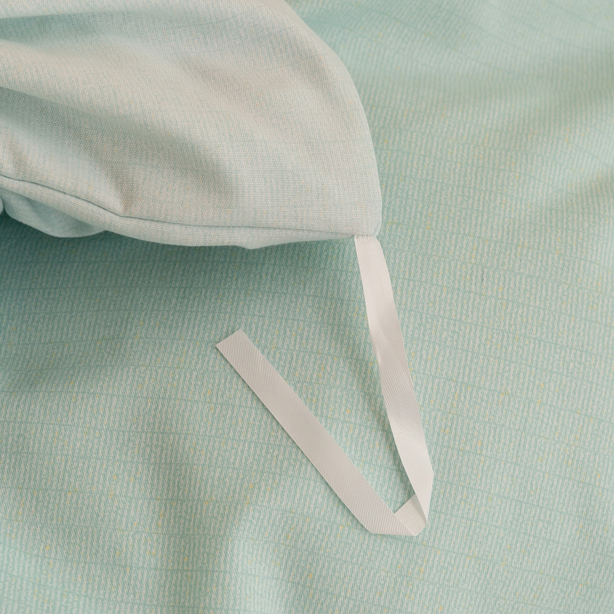 91家纺网 家纺一手货源 找家纺 绒博士 2025新款全棉磨毛绣花宽边款四件套--梦恬系列 梦恬-绿色