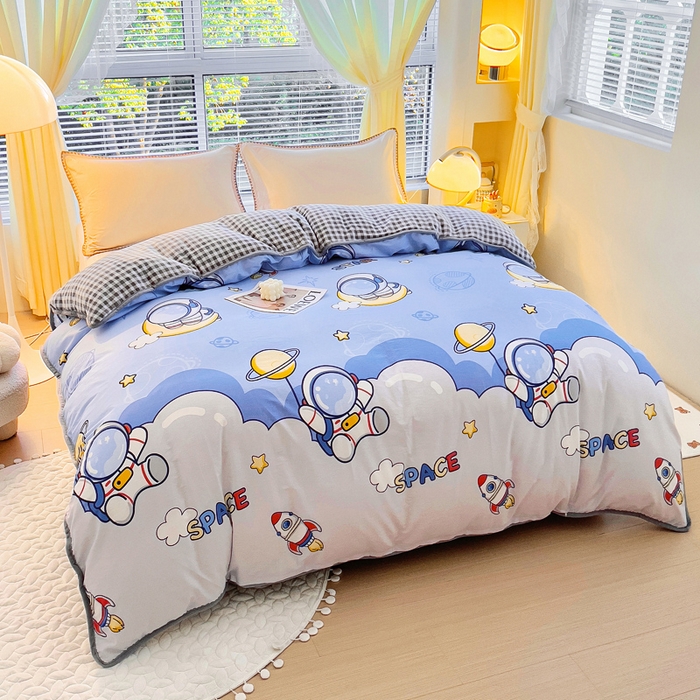 91家纺网 家纺一手货源 找家纺 琪琪阁家纺 2025秋冬新款全棉加牛奶绒单被套棉加绒被套 漫步太空