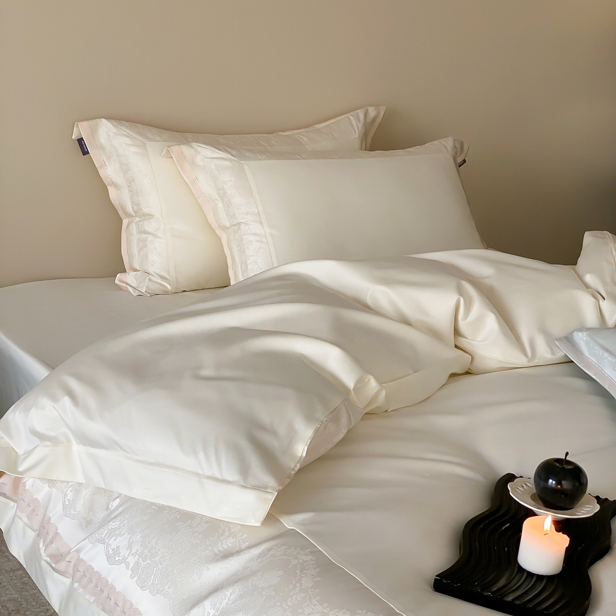 91家纺网 家纺一手货源 找家纺 MIU缪家居 2025新款100支全棉四件套-露西娅【控价388】 露西娅-白玉