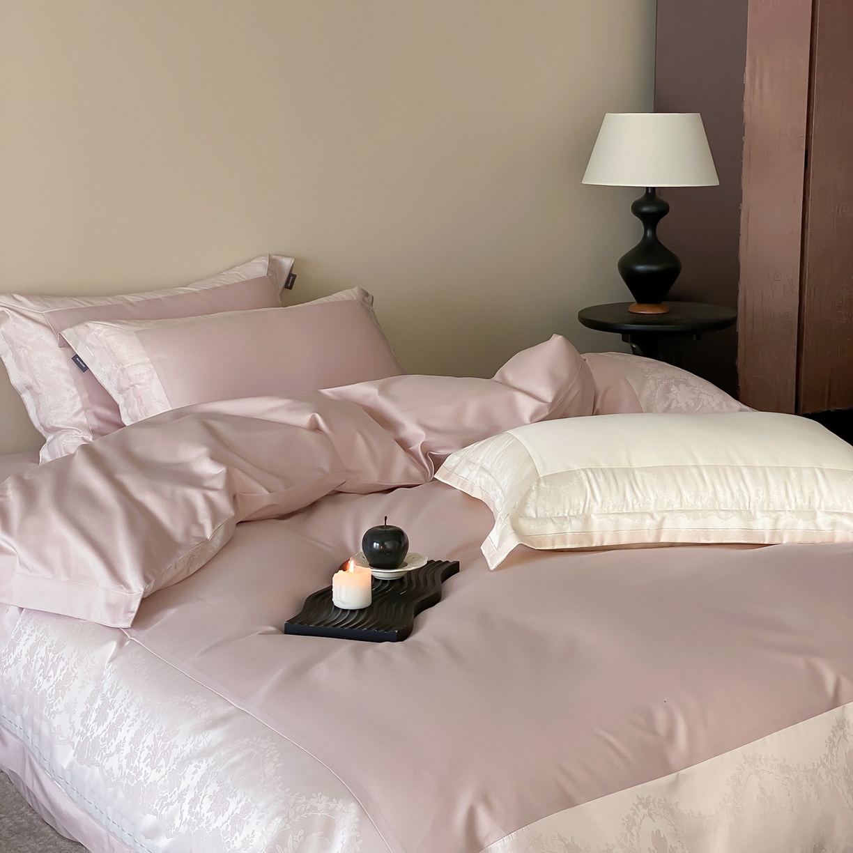 91家纺网 家纺一手货源 找家纺 MIU缪家居 2025新款100支全棉四件套-露西娅【控价388】 露西娅-雾粉