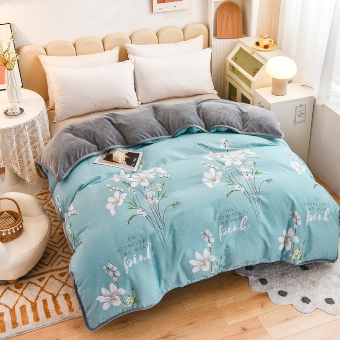 91家纺网 家纺一手货源 找家纺 琪琪阁家纺 2025秋冬新款全棉加牛奶绒单被套棉加绒被套 宁静生活