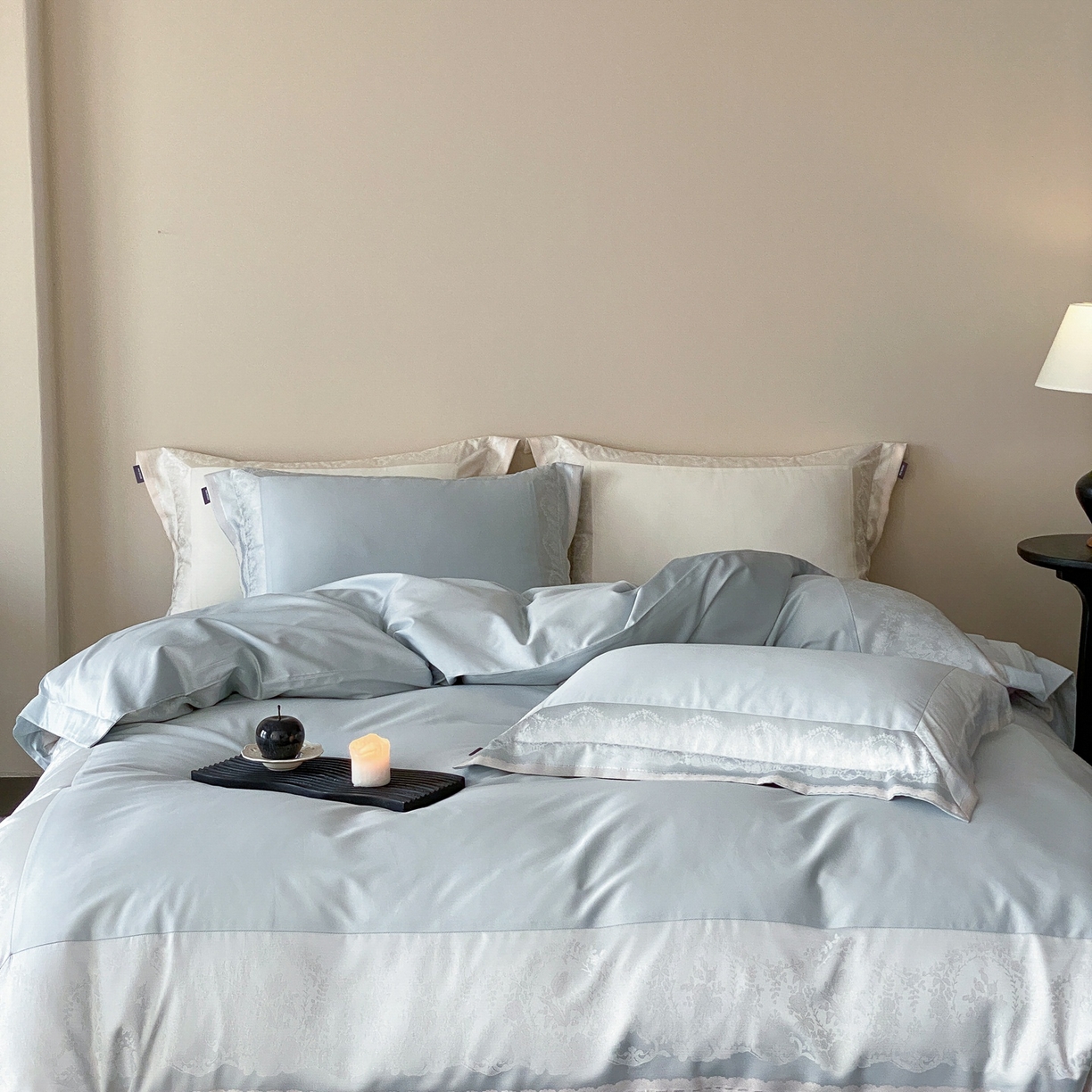 91家纺网 家纺一手货源 找家纺 MIU缪家居 2025新款100支全棉四件套-露西娅【控价388】 露西娅-雾蓝