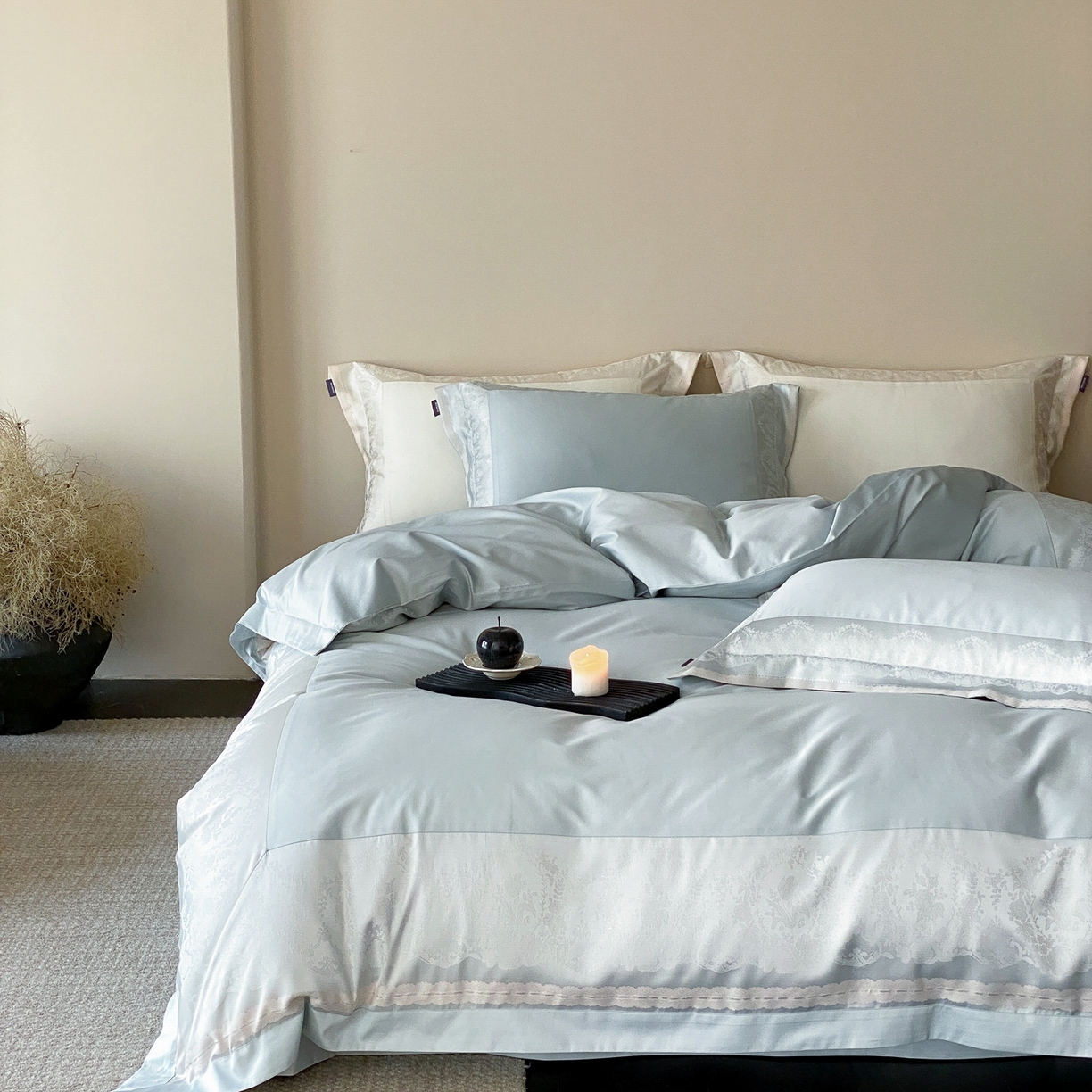 91家纺网 家纺一手货源 找家纺 MIU缪家居 2025新款100支全棉四件套-露西娅【控价388】 露西娅-雾蓝