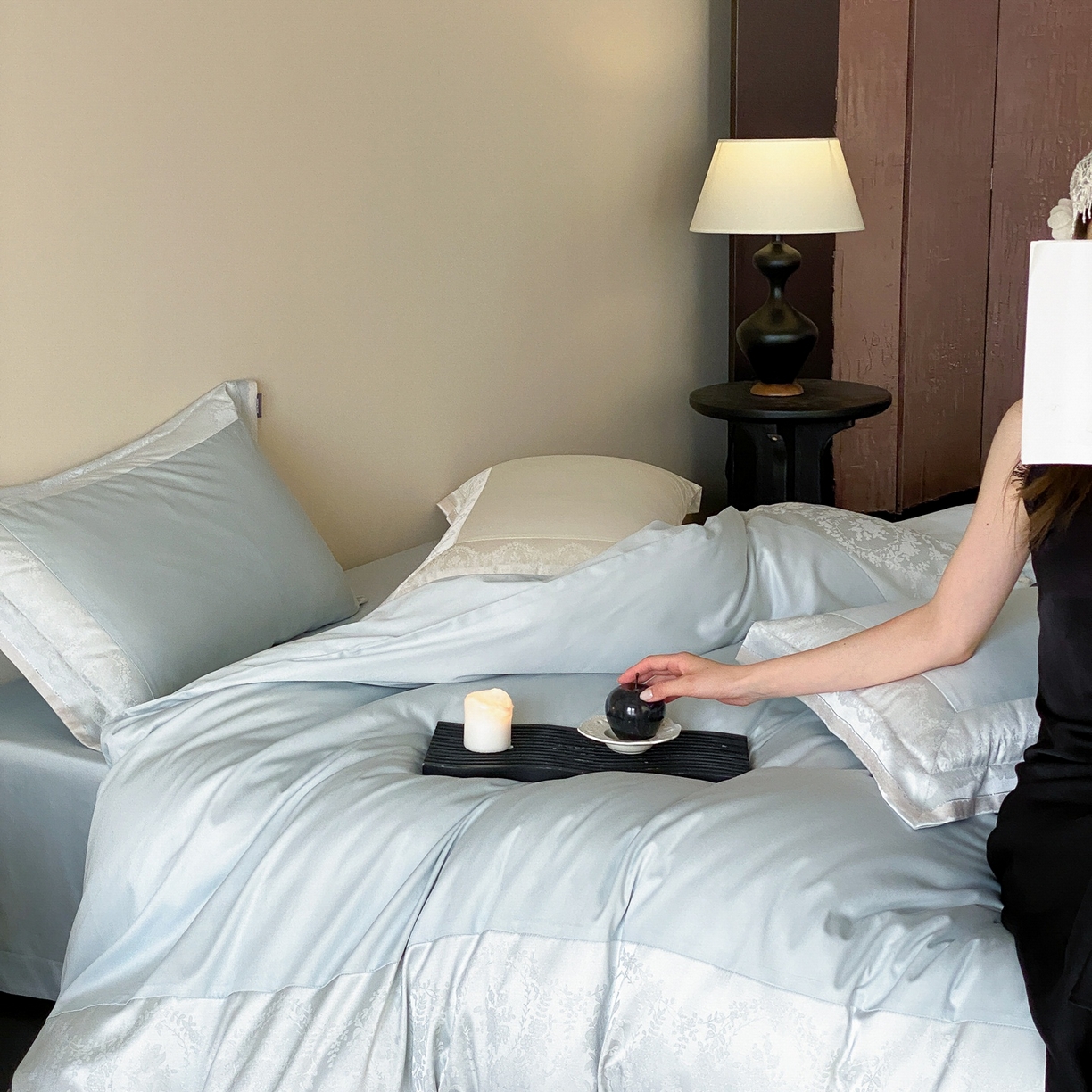 91家纺网 家纺一手货源 找家纺 MIU缪家居 2025新款100支全棉四件套-露西娅【控价388】 露西娅-雾蓝