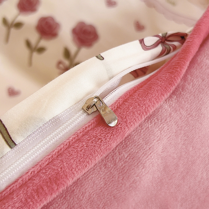 91家纺网 家纺一手货源 找家纺 琪琪阁家纺 2025秋冬新款全棉加牛奶绒单被套棉加绒被套 情缘