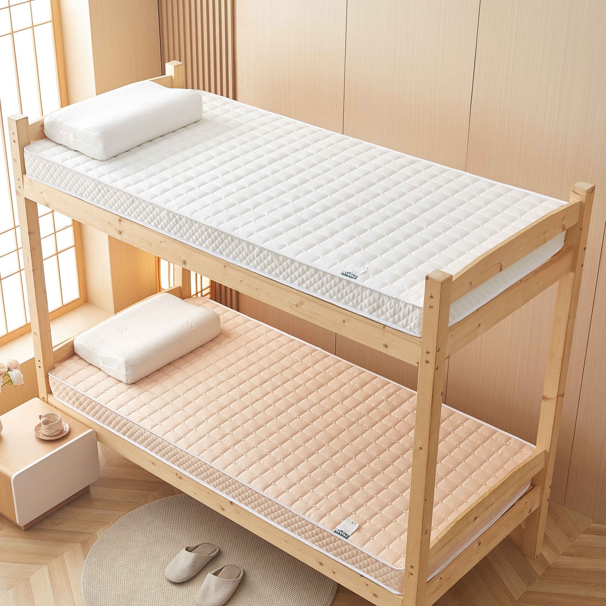 91家纺网 家纺一手货源 找家纺 缦吉 2025新款面包格乳胶记忆海绵学生床垫 金色