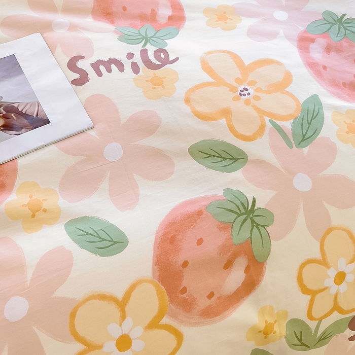 91家纺网 家纺一手货源 找家纺 琪琪阁家纺 2025秋冬新款全棉加牛奶绒单被套棉加绒被套 笑脸草莓