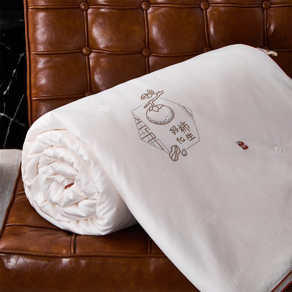 91家纺网 家纺一手货源 找家纺 缦纯蚕丝羽绒2025特级国标双宫纯桑蚕丝被 手工100%桑蚕丝被子 双宫长丝绵被子 子母四季被 春秋被 冬被上新 保真支持检测 珍珠白