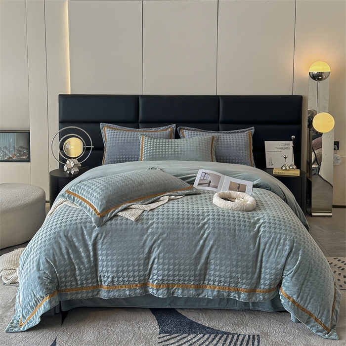 91家纺网 家纺一手货源 找家纺 （总）奥裕 2025新款婴儿绒千鸟格织带款牛奶绒四件套