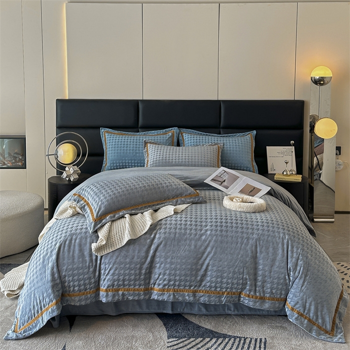 91家纺网 家纺一手货源 找家纺 （总）奥裕 2025新款婴儿绒千鸟格织带款牛奶绒四件套