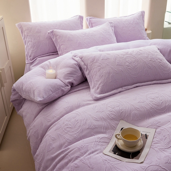 91家纺网 家纺一手货源 找家纺 （总）亿梵 2025秋冬新款A类全消光牛奶绒立体5D雕花绒四件套