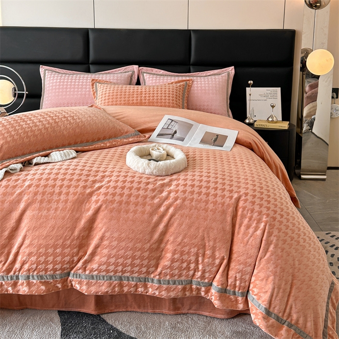 91家纺网 家纺一手货源 找家纺 （总）奥裕 2025新款婴儿绒千鸟格织带款牛奶绒四件套