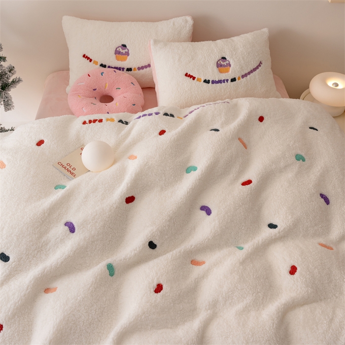 91家纺网 家纺一手货源 找家纺 （总）奥裕 2025新款加厚高克重羊驼绒毛巾绣牛奶绒四件套