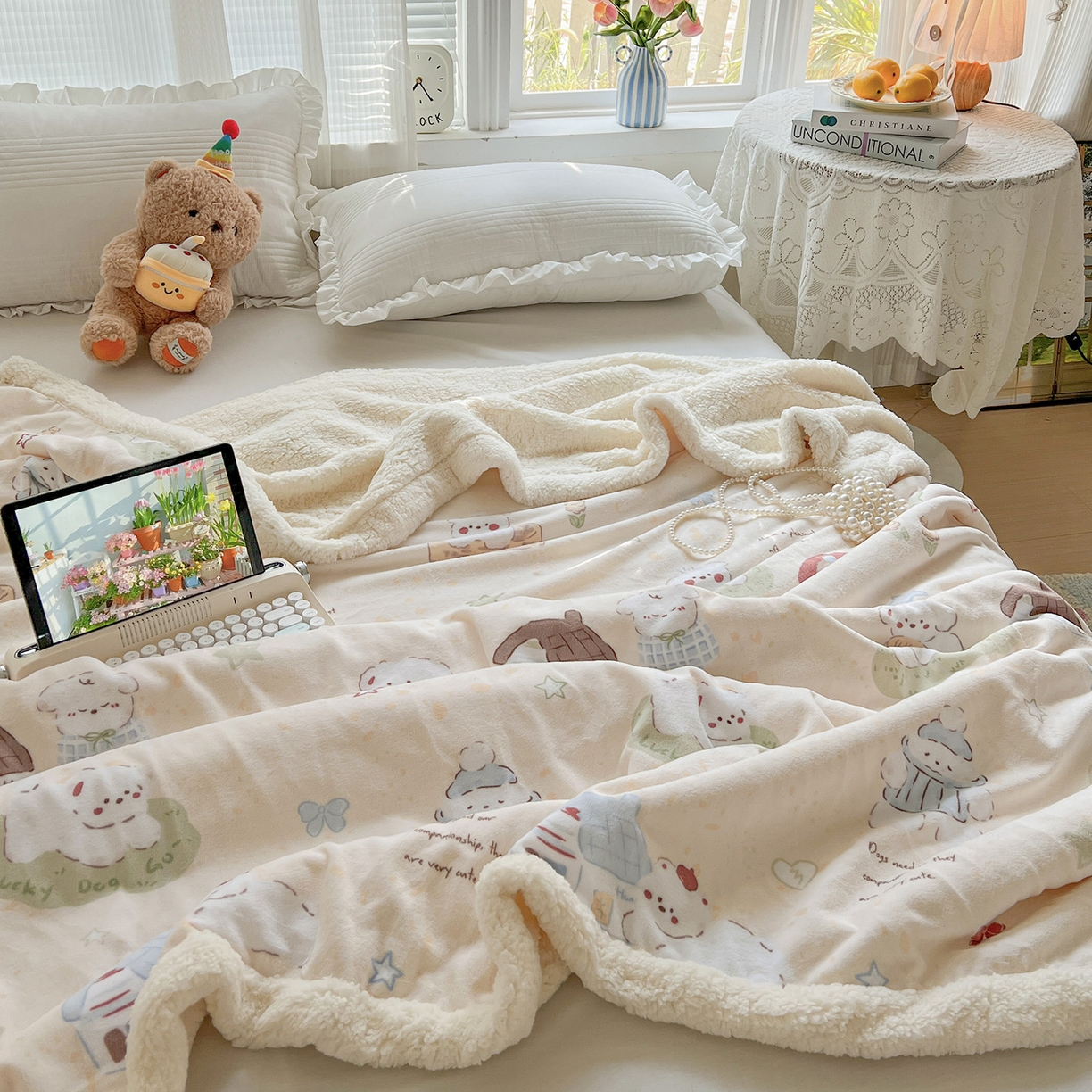 91家纺网 家纺一手货源 找家纺 耀悦家纺 2025新款毛毯带拉链被套两用加厚高克重牛奶绒毯子羊羔绒 萌宠的田园生活